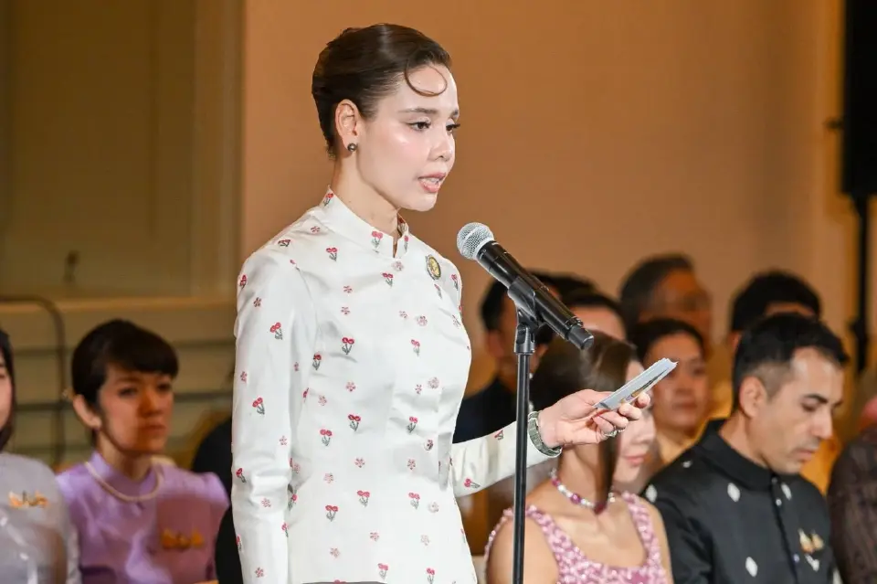 ชาวญี่ปุ่น แห่ชมงาน “CHUD THAI” ผ้าไทย x กิโมโน ฉลองพระองค์เจ้าฟ้าสิริวัณณวรีฯ