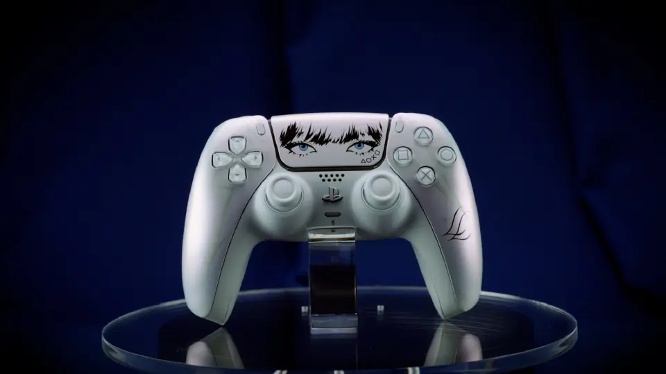 ลิซ่า จับมือ PlayStation เปิดตัวจอย DualSense รุ่นลิมิเต็ด ราคา 2,890 บาท