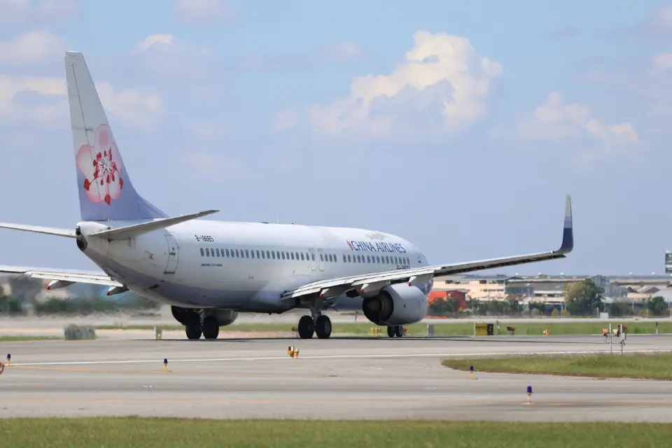 สนามบินสุวรรณภูมิแจงแล้ว กรณีเครื่องบินสายการบิน China Airlines ล้อหลักติดรันเวย์