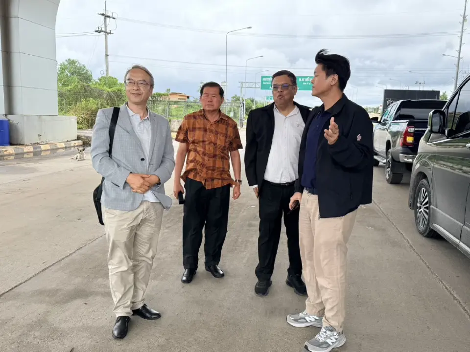 นิพนธ์ บุญญามณี นำคณะนักลงทุนจากสาธารณรัฐประชาชนจีนสำรวจนิคมอุตสาหกรรมสงขลา เล็งตั้งฐานผลิตโดรน-หุ่นยนต์ 