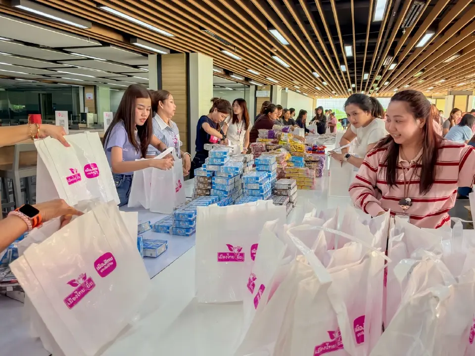 เมืองไทยประกันชีวิต รวมพลังจิตอาสา จัด 2,000 ถุงยังชีพช่วยน้ำท่วม