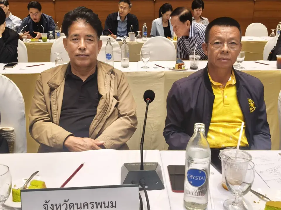 ข้าวหอมมะลิไทยหนาว  กัมพูชา-เวียดนาม รุกชิงตลาดสหรัฐฯ ชาวนา 18 จังหวัด ผนึกผู้ส่งออกสู้