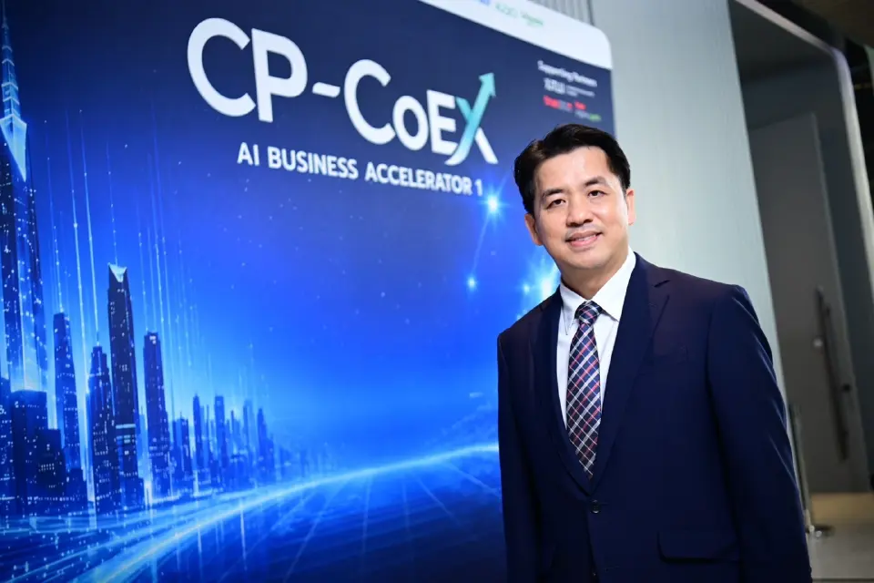 ดร.ธีระพล ถนอมศักดิ์ยุทธ ประธานคณะผู้บริหารด้านความยั่งยืนองค์กร และการพัฒนากลยุทธ์ เครือเจริญโภคภัณฑ์ 