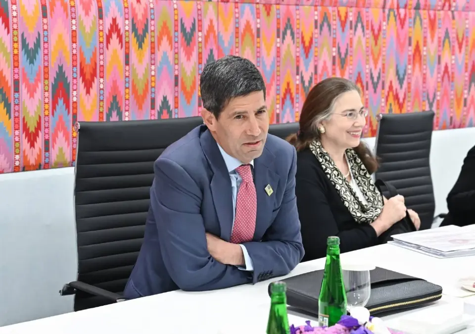 ‘วิทัย’ ผู้ว่าแบงก์ชาติ พบ ‘เควิน วอร์ช’ ประธานเฟด ก่อนขึ้นเวทีในงาน IMF-World Bank พรุ่งนี้