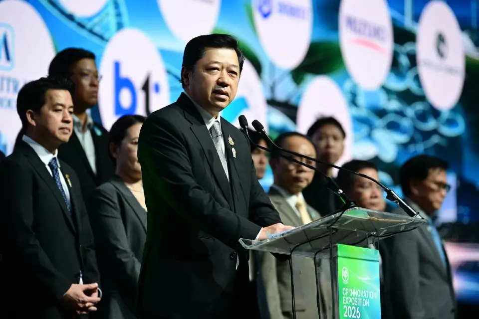 "ศุภชัย เจียรวนนท์" หนุนสร้างคน-นวัตกรรม ซีพีผนึก 30 พันธมิตรผ่าน CP COE แก้นวัตกร…
www.posttoday.com/pr-news/pr-news/750754
…ริญโภคภัณฑ์ โดยศูนย์นวัตกรรมความเป็นเลิศซีพี หรือ CP Innovation Center of Excellence (CP COE) ประกาศความร่วมมือกับพันธมิตรด้านเทคโนโลยี 30 องค์กร เชื่อมองค์ความรู้ ความเชี่ยวชาญ และเทคโนโลยีเข้ากับโจทย์ธุรกิจจริง เพื่อพั…
www.prachachat.net/tech/news-2084076
…ริญโภคภัณฑ์ โดยศูนย์นวัตกรรมความเป็นเลิศซีพี หรือ CP Innovation Center of Excellence (CP COE) ประกาศความร่วมมือกับพันธมิตรด้านเทคโนโลยี 30 องค์กร เชื่อมองค์ความรู้ ความเชี่ยวชาญ และเทคโนโลยีเข้ากับโจทย์ธุรกิจจริง เพื่อพั…
www.matichon.co.th/economy/news_5942250
…กิจ/การเงิน/กองทุน หุ้น-ทอง คริปโตเคอเรนซี่ กองทุนรวม แบงก์-นอนแบงก์ ประกัน เอสเอ็มอี เศรษฐกิจ-บทวิจัยเศรษฐกิจ การตลาด/ไอที/ยานยนต์ การตลาด ไอที อสังหาริมทรัพย์ ยานยนต์ การค้า-อุตสาหกรรม วิทยาศาสตร์ ไลฟ์สไตล์/ท่องเที่ยว/…
acnews.net/detailnews.php?news_id=N256986379
บริษัท ซีพี ออลล์ จำกัด (มหาชน) ผู้บริหารร้านเซเว่น อีเลฟเว่น และเซเว่น เดลิเวอรี่ เดินหน้าพัฒนาศักยภาพ Mister & Miss Good Governance (MMGG) รุ่นที่ 4 จัดกิจกรรมภายใต้หัวข้อ “ธรรมะ ธรรมาภิบาล เริ่มต้นที่ตัวเรา” เปิดพื้นท…
www.isranews.org/article/isranews-pr-news/149685-CPALL-173.html
จากการส่งต่ออาหารส่วนเกินให้เกิดคุณค่า การเชื่อมระบบจัดการเงินสดให้โปร่งใสและตรวจสอบได้ ไปจนถึงการต่อยอดภูมิปัญญาอาหารไทยด้วยวิทยาศาสตร์และเทคโนโลยี บริษัท ซีพี ออลล์ จำกัด (มหาชน) ผู้บริหารเซเว่น อีเลฟเว่น และเซเว่น เดล…
mgronline.com/smes/detail/9690000101647
…นไซด์ ( 21 ตุลาคม 2569 )---------บริษัท ซีพี ออลล์ จำกัด (มหาชน) ผู้บริหารร้านเซเว่น อีเลฟเว่น และเซเว่น เดลิเวอรี่ เดินหน้าพัฒนาศักยภาพ Mister & Miss Good Governance (MMGG) รุ่นที่ 4 จัดกิจกรรมภายใต้หัวข้อ "ธรรมะ ธรรมาภ…
www.hooninside.com/news-feed/420193/view
บริษัท ซีพี ออลล์ จำกัด (มหาชน) ผู้บริหารร้านเซเว่น อีเลฟเว่น และเซเว่น เดลิเวอรี่ จัดกิจกรรมพัฒนาศักยภาพ Mister & Miss Good Governance (MMGG) รุ่นที่ 4 ภายใต้หัวข้อ “ธรรมะ ธรรมาภิบาล เริ่มต้นที่ตัวเรา” เปิดโอกาสให้คนรุ่…
www.thebangkokinsight.com/news/business/1711167
…แรงกระแทก AI ผนึก 30 พันธมิตรเร่งเครื่องซีพี