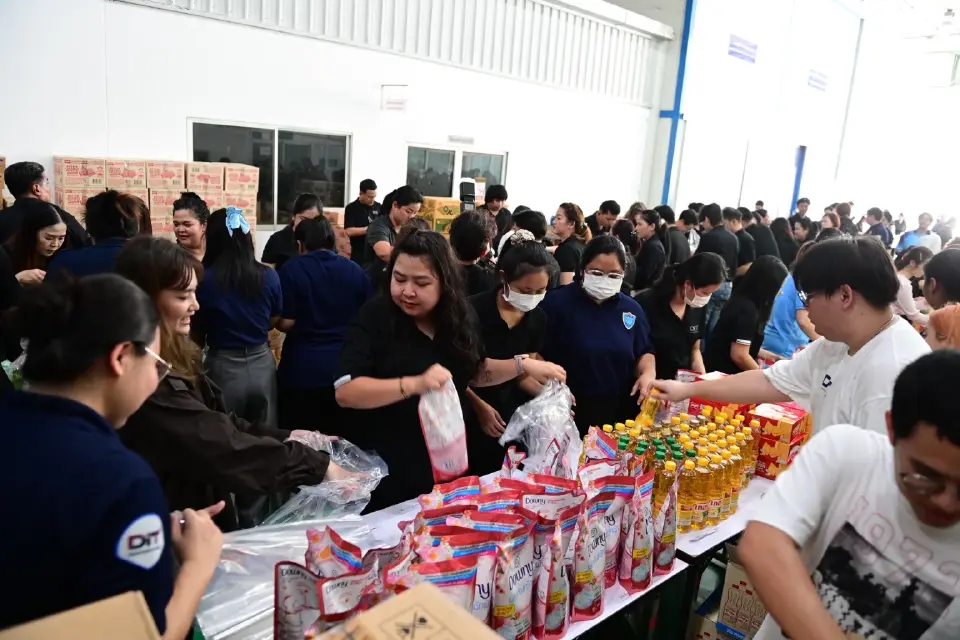 ‘ศุภจี’ ส่งถุงยังชีพ 2,000 ชุดช่วยน้ำท่วมปราจีนฯ สั่งคุมราคาสินค้า เร่งกระจายไข่ไก่ เตรียมจัดธงฟ้าหลังน้ำลด