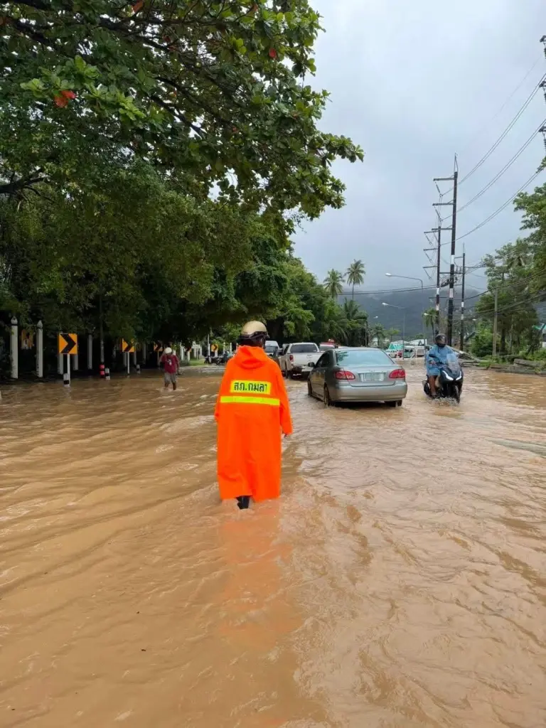 แจ้งเตือนหลีกเลี่ยงเส้นทาง กมลา–ป่าตอง ชั่วคราว