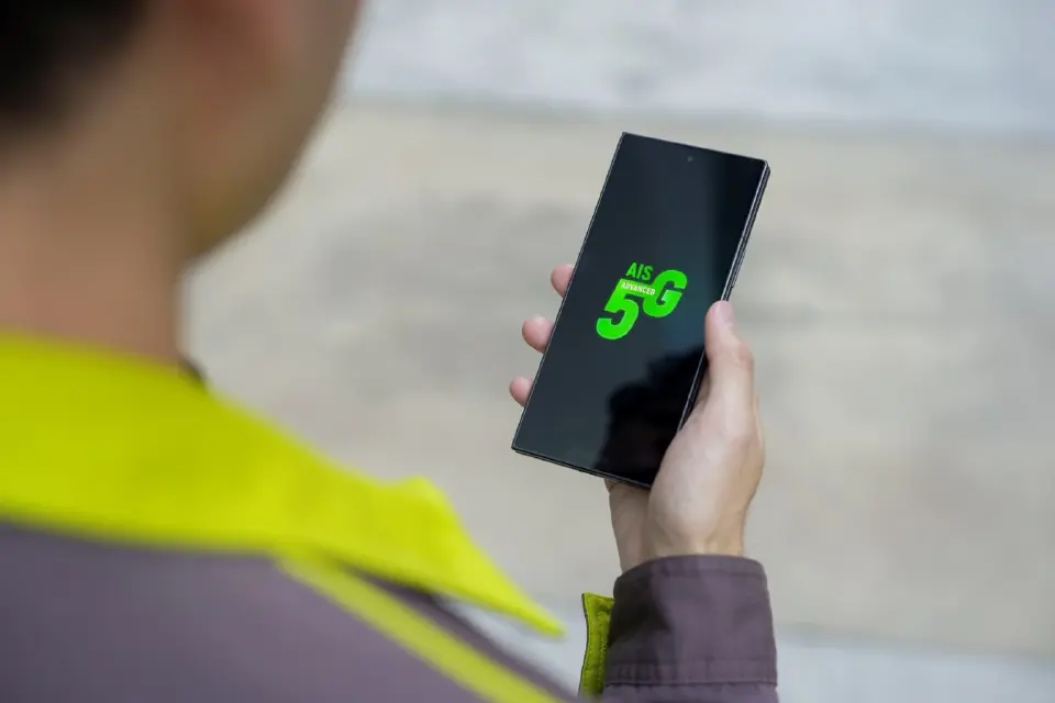 AIS ขยาย 5G-ADVANCED ทั่วกรุงเทพฯ อัปโหลดเร็วสูงสุด 2 เท่า