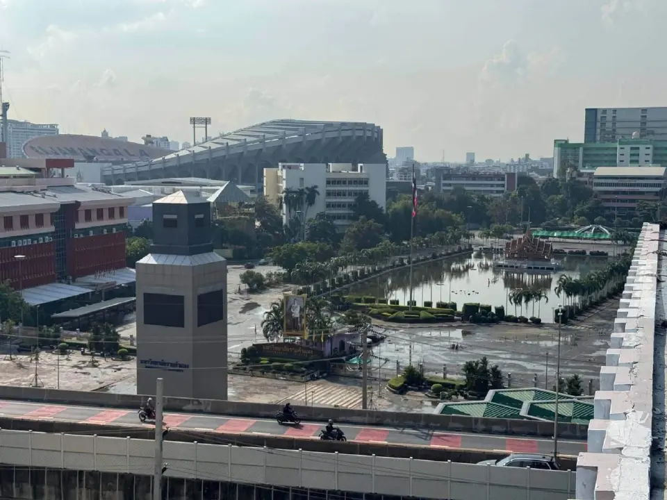รามคำแหง เร่งฟื้นฟูหลังน้ำท่วมใหญ่ เสียหายกว่า 200 ล้าน หนักสุดในรอบ 4 ทศวรรษ