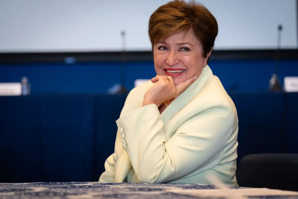 คริสตาลินา จอร์เจียวา (Kristalina Georgieva) กรรมการจัดการกองทุนการเงินระหว่างประเทศ (IMF)