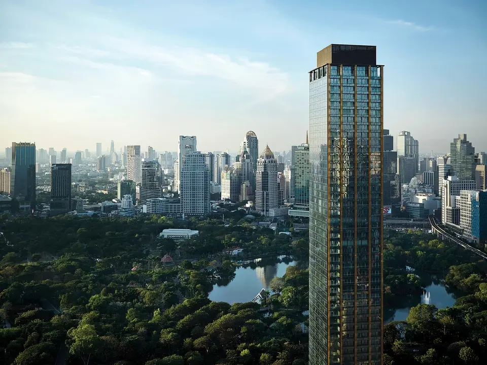NIMIT Lumpini Park North จุดเริ่มต้นคือทำเลบนที่ดินกรรมสิทธิ์ฟรีโฮลด์บนถนนหลังสวน