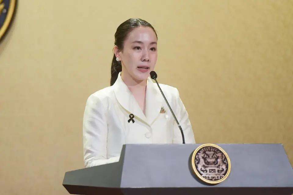  นางสาวลลิดา เพริศวิวัฒนา รองโฆษกประจำสำนักนายกรัฐมนตรี