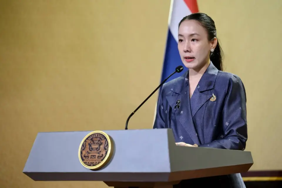  นางสาวลลิดา เพริศวิวัฒนา รองโฆษกประจำสำนักนายกรัฐมนตรี