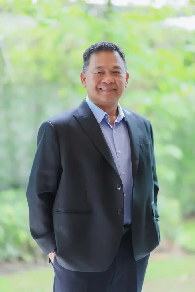 ร.อ. กรี เดชชัย กรรมการผู้จัดการใหญ่ ธุรกิจที่อยู่อาศัย บริษัท เซ็นทรัลพัฒนา จำกัด (มหาชน) 