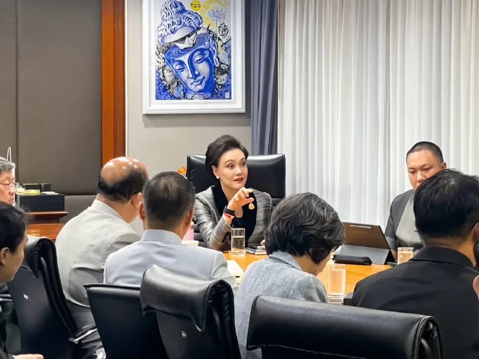 ประชุมหารือเพื่อศึกษาแนวทางสร้างความเป็นธรรมในการแข่งขันทางการค้าบนแพลตฟอร์มดิจิทัล 