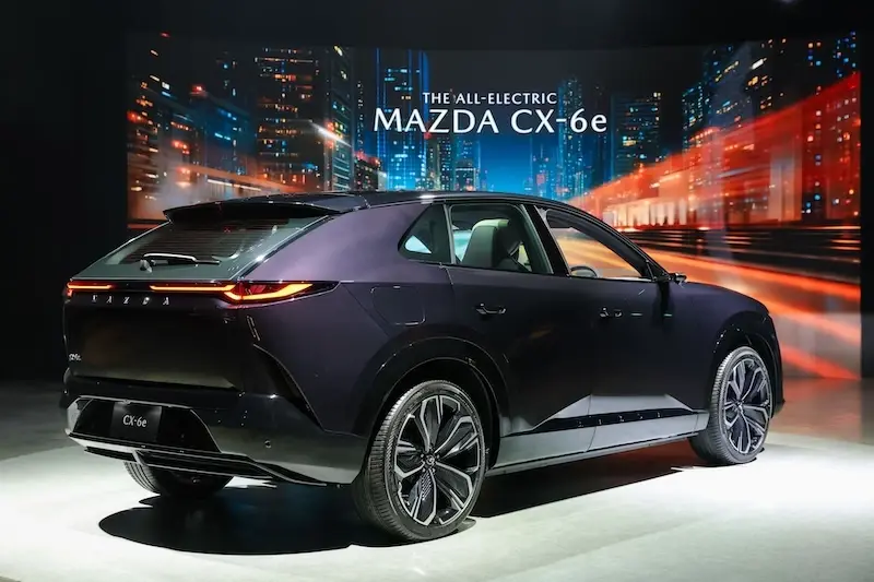 Mazda CX-6e EV นำเข้าจีนรุ่นที่สอง ราคา 1.259 ล้านบาท ส่งมอบทันที
