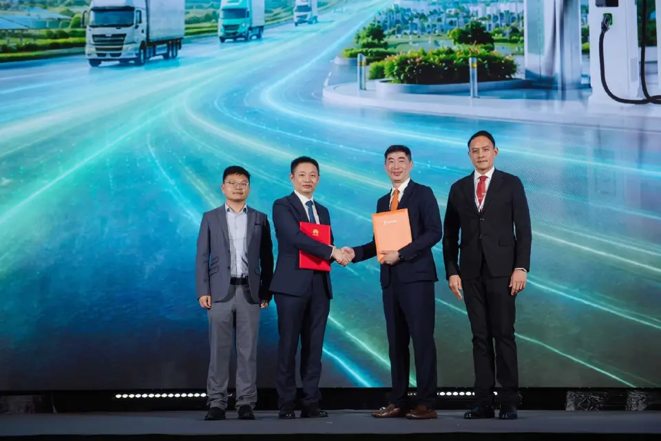หัวเว่ย ผนึก Spark EV รุกสถานีชาร์จรถบรรทุกไฟฟ้า หนุนขนส่งไทย