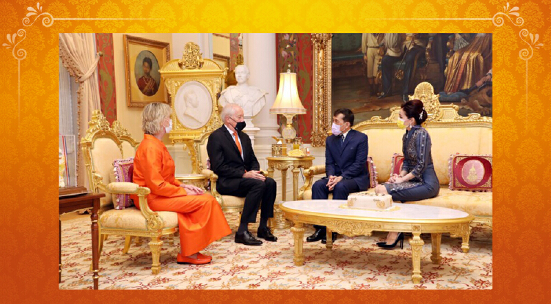 "ในหลวง" พระราชทานพระบรมราชวโรกาสให้ "คณะทูตต่างประเทศ" เฝ้าฯ "ในหลวง" พระราชทานพระบรมราชวโรกาสให้ "คณะทูตต่างประเทศ" เฝ้าฯ