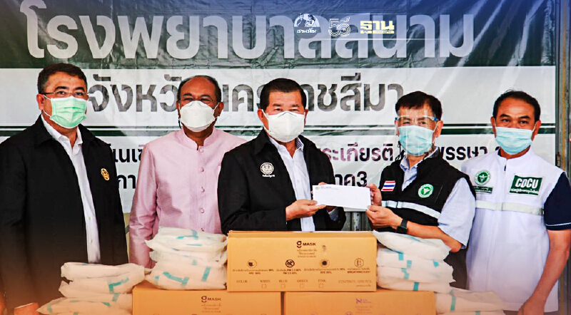 “นิพนธ์”เดินสายเติมกำลังใจ-ขอบคุณนักรบด่านหน้าอีสาน 5 จังหวัดสู้โควิด-19