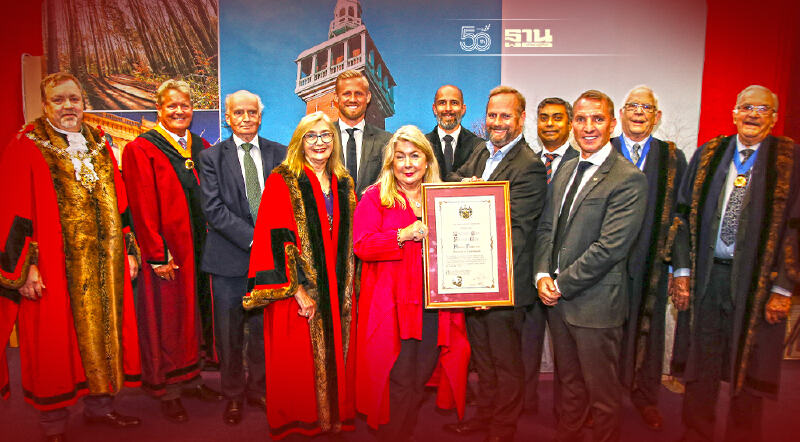 เลสเตอร์ ซิตี้ คว้ารางวัล "Freedom of the Borough"จากสภาเทศบาลเมืองชาร์นวู้ด