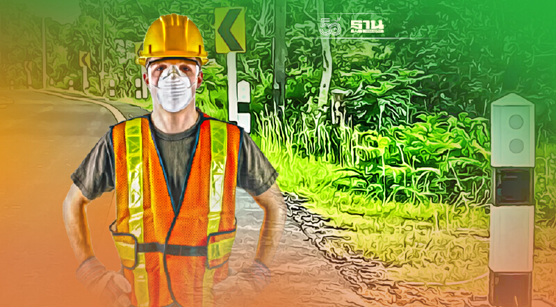 เริ่มแล้ว ติดตั้งเสาหลักยางพารา ถนนสาย ตก.3050 จ.ตาก