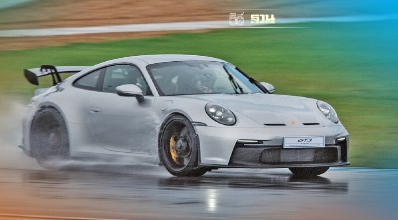 Porsche 911 GT3 ไร้เทอร์โบ 510 แรงม้า ราคา 17.9 ล้านบาท จัดเต็มบนสนามแข่ง Porsche 911 GT3 ไร้เทอร์โบ 510 แรงม้า ราคา 17.9 ล้านบาท จัดเต็มบนสนามแข่ง