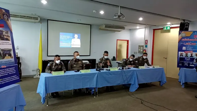 ตำรวจท่องเที่ยว รวบยกแกงค์ "ขบวนการหลอกทำงานต่างประเทศ" ตำรวจท่องเที่ยว รวบยกแกงค์ "ขบวนการหลอกทำงานต่างประเทศ"