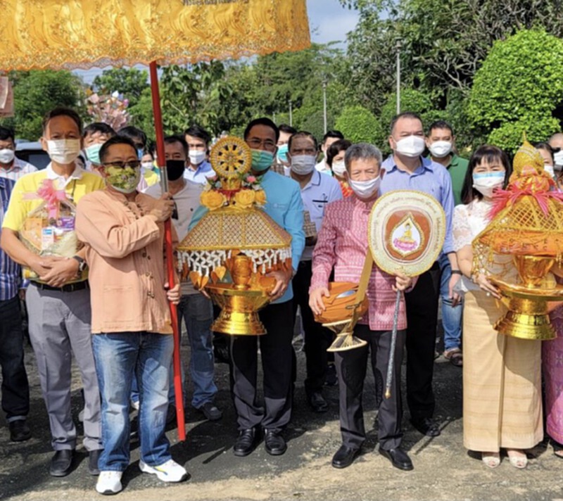 ปธ.คณะทำงาน รมว.เกษตรฯ ร่วมทอดกฐินวัดวังน้ำเย็น ปธ.คณะทำงาน รมว.เกษตรฯ ร่วมทอดกฐินวัดวังน้ำเย็น