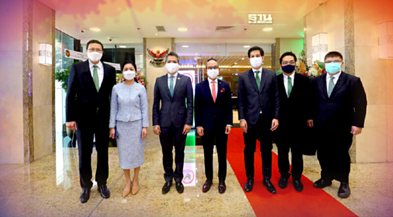 กสิกรไทยบุกเวียดนาม ยกระดับสาขาโฮจิมินห์ เชื่อมสู่ธนาคารแห่งภูมิภาค AEA+3 กสิกรไทยบุกเวียดนาม ยกระดับสาขาโฮจิมินห์ เชื่อมสู่ธนาคารแห่งภูมิภาค AEA+3
