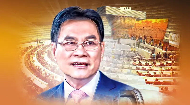 “จุรินทร์” เชื่อ รธน.ใหม่ ทำพรรคการเมืองเข้มแข็ง “จุรินทร์” เชื่อ รธน.ใหม่ ทำพรรคการเมืองเข้มแข็ง