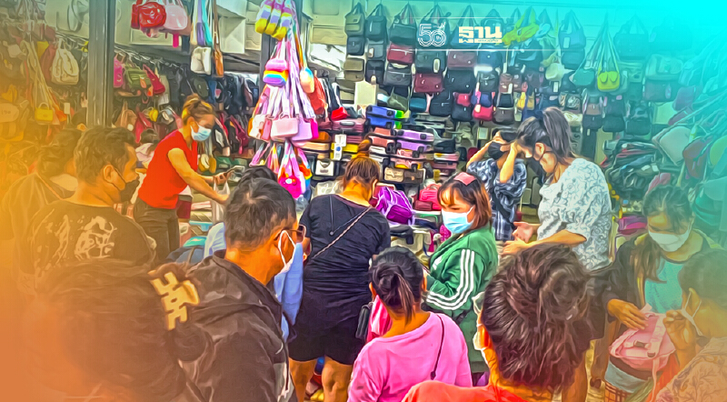 ตลาดสายลมจอยแม่สายแทบแตก แม่ค้าเซลล์กระหน่ำ60%"สินค้าน้ำท่วม"