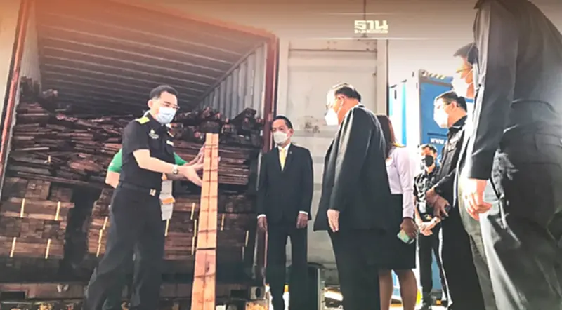 “สันติ” สั่ง กรมศุลฯ ขอ “สุนัข K9” ช่วยงาน หลังพบเฮโรอีนซุกไม้โผล่ไต้หวัน “สันติ” สั่ง กรมศุลฯ ขอ “สุนัข K9” ช่วยงาน หลังพบเฮโรอีนซุกไม้โผล่ไต้หวัน