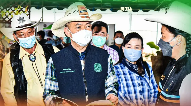 "เฉลิมชัย"เปิดศูนย์กลางการผลิตอาหารสัตว์ Feed Center จ.ประจวบคีรีขันธ์