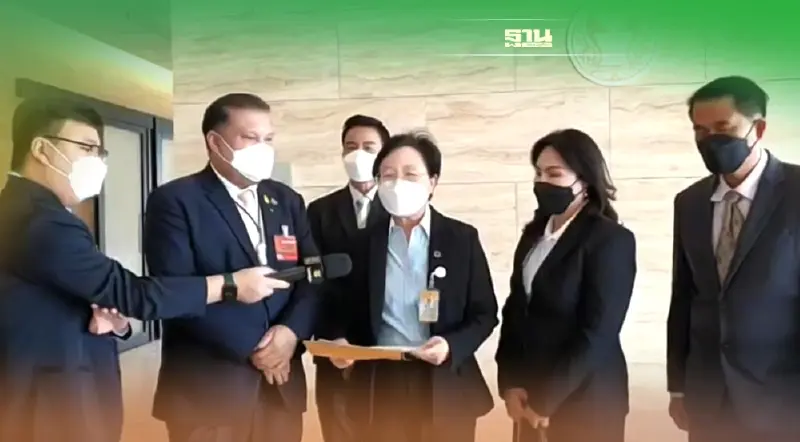 สนธิญา ยื่นฟันจริยธรรม  "วิสาร-สุทิน"ใส่ร้าย "บิ๊กตู่"  ปมแจกเงินส.ส.5ล้าน