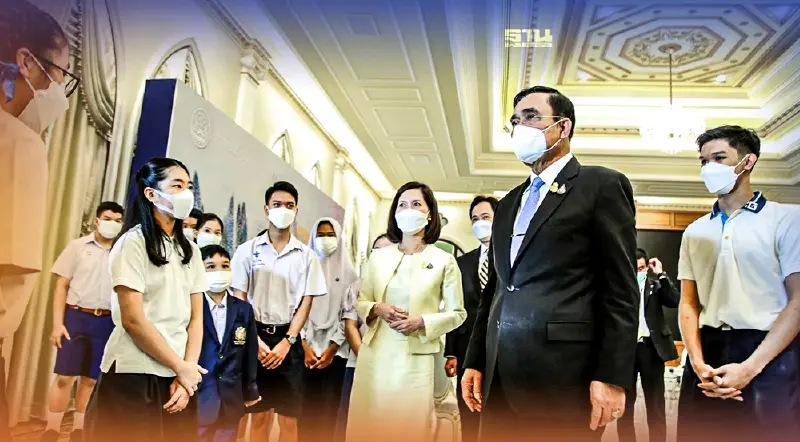 “ตรีนุช”นำตัวแทนเด็กเก่งสร้างชื่อเสียงสู่ประเทศเข้าพบนายกฯ