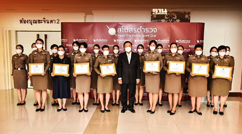 สตช.ประกาศ 8 พนักงานสอบสวนหญิงดีเด่นเพื่อเชิดชูเกียรติในวันสตรีสากล 2565 สตช.ประกาศ 8 พนักงานสอบสวนหญิงดีเด่นเพื่อเชิดชูเกียรติในวันสตรีสากล 2565