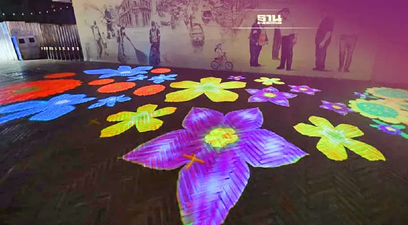 ศิลปะแห่งแสง“ดอกไม้แห่งมิตรภาพ" บานสะพรั่ง ณ คลองโอ่งอ่าง ตลอดเดือนก.พ.นี้