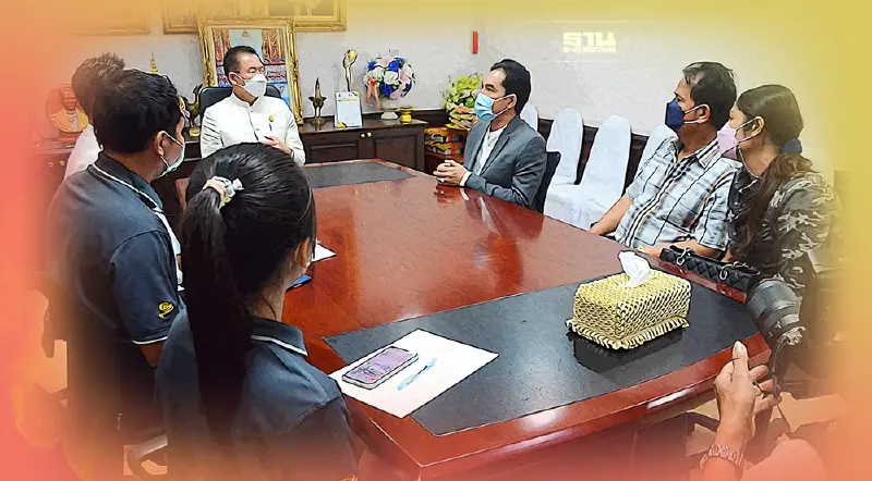 ผู้ว่าฯช่วยด้วย คณะลิโกโคราชบุกฟ้อง นายอำเภอขี้กลัวไม่ยอมให้เปิดวิก