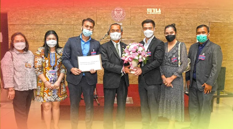 ลูกบ้าน 'แอชตัน อโศก' บุกสภา ร้องเยียวยา 7 เดือน คดียังเงียบ!