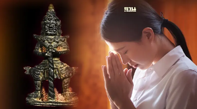 คาถาบูชา “ท้าวเวสสุวรรณ” ขอยังไงให้รวยวันหวยออก คาถาบูชา “ท้าวเวสสุวรรณ” ขอยังไงให้รวยวันหวยออก