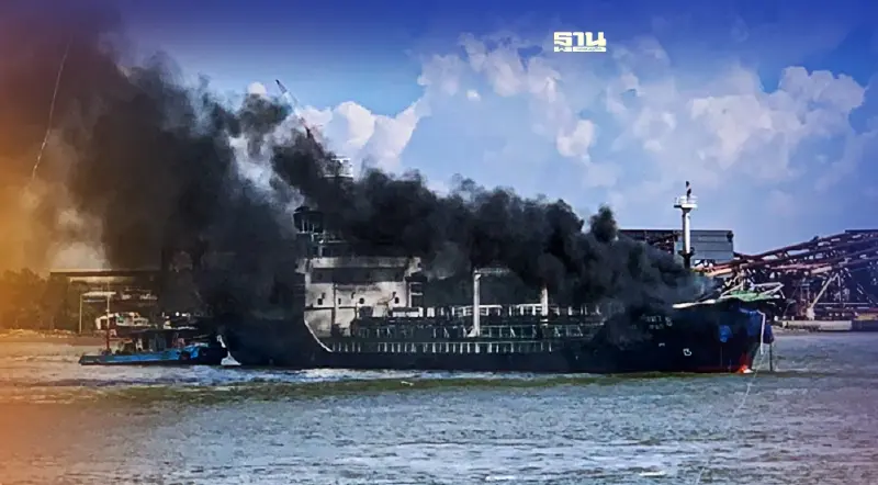 “เจ้าท่า” เล็งตั้งคณะกรรมการสอบ เรือบรรทุกน้ำมันระเบิดกลางเจ้าพระยา