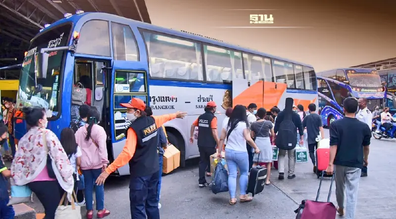 บขส.เตรียมรถ 3,700 เที่ยว รับคนเดินทางเข้ากรุงเทพฯวันนี้ 3.8 หมื่นคน