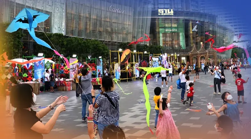 สงกรานต์ “ไอคอนสยาม” ริมแม่น้ำเจ้าพระยา สุดคึกคัก