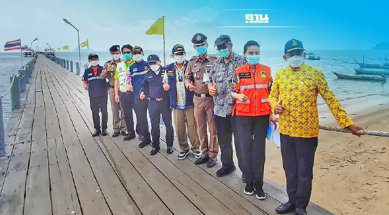 ชุมพรคึกคัก คนแห่เที่ยวสงกรานต์แน่นหาด ที่พัก-รีสอร์ทเต็ม