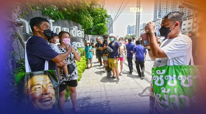 “ชัชชาติ”ติดตามปัญหาแยกท่าพระ ประชาชนต่อคิวรอร้องทุกข์เพียบ