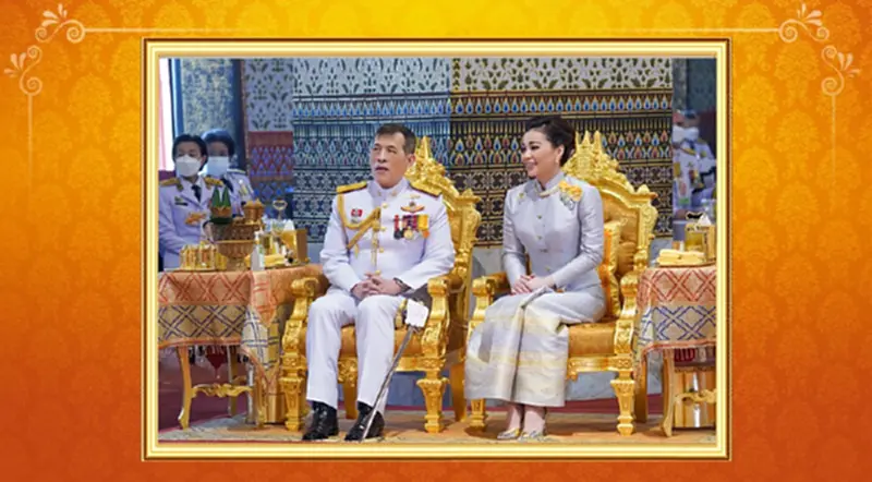"ในหลวง-พระราชินี" เสด็จฯไปในการ "พระราชพิธีฉัตรมงคล" "ในหลวง-พระราชินี" เสด็จฯไปในการ "พระราชพิธีฉัตรมงคล"