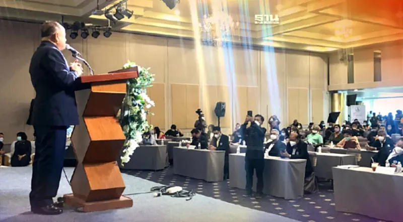 ตีฆ้องปลุกชาวภูเก็ตหนุนชิงเจ้าภาพ Specialize EXPO 2028 ตีฆ้องปลุกชาวภูเก็ตหนุนชิงเจ้าภาพ Specialize EXPO 2028