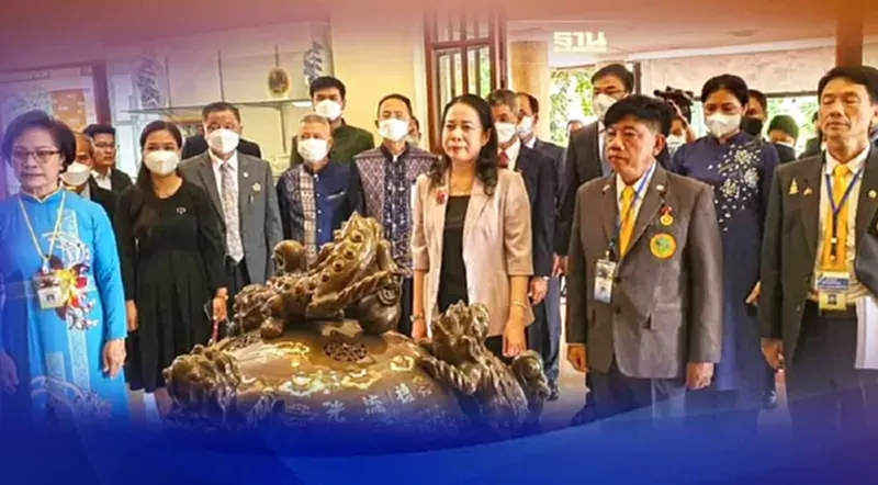 อุดรธานีคึกคักรองปธน.เวียดนามเยี่ยมบ้านลุงโฮฯ-คนไทยเชื้อสายเวียดนาม อุดรธานีคึกคักรองปธน.เวียดนามเยี่ยมบ้านลุงโฮฯ-คนไทยเชื้อสายเวียดนาม