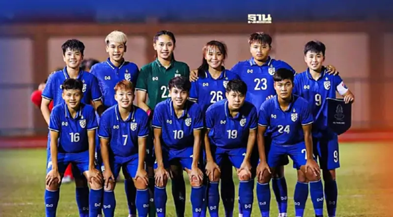 ฟุตบอลหญิงชิงแชมป์อาเซียน รอบชิง ชบาแก้ว ทีมชาติไทย พบ ฟิลิปปินส์ ฟุตบอลหญิงชิงแชมป์อาเซียน รอบชิง ชบาแก้ว ทีมชาติไทย พบ ฟิลิปปินส์