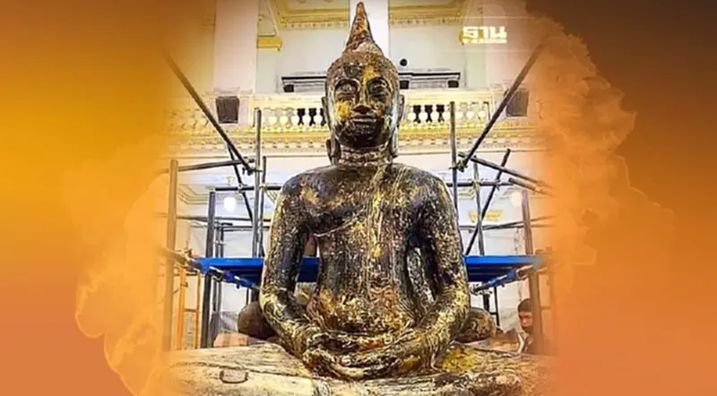 แห่แชร์ภาพ"หลวงพ่อโสธร" ถูกลอกทองออก เห็นเนื้อในองค์จริงครั้งแรกรอบ 34 ปี แห่แชร์ภาพ"หลวงพ่อโสธร" ถูกลอกทองออก เห็นเนื้อในองค์จริงครั้งแรกรอบ 34 ปี